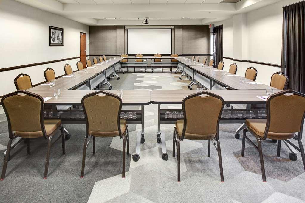 Hyatt Place Detroit/Livonia Konforlar fotoğraf