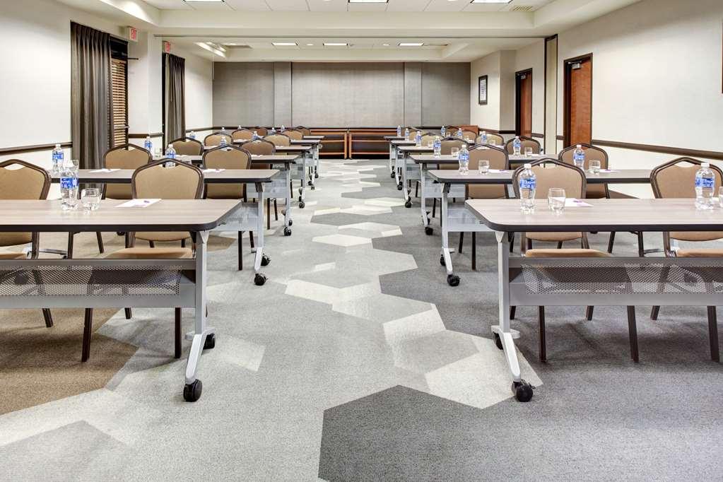 Hyatt Place Detroit/Livonia Konforlar fotoğraf