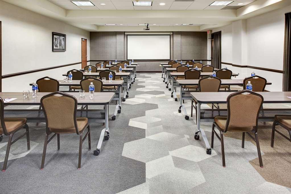 Hyatt Place Detroit/Livonia Konforlar fotoğraf