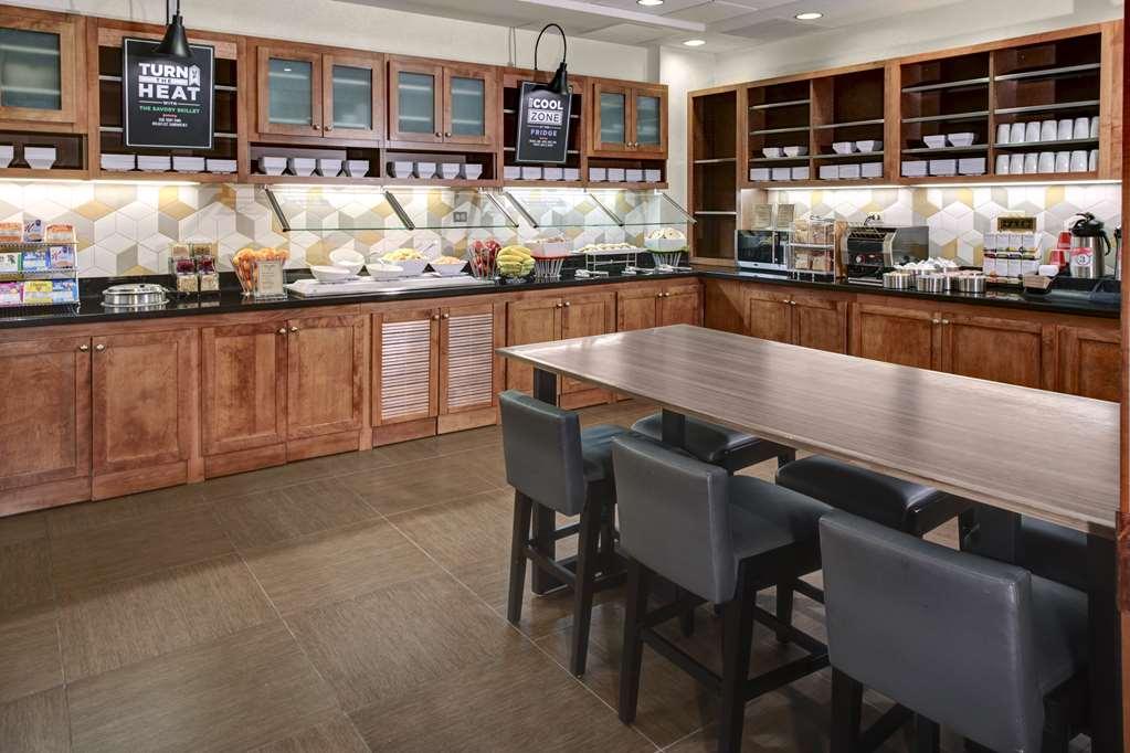 Hyatt Place Detroit/Livonia Restoran fotoğraf