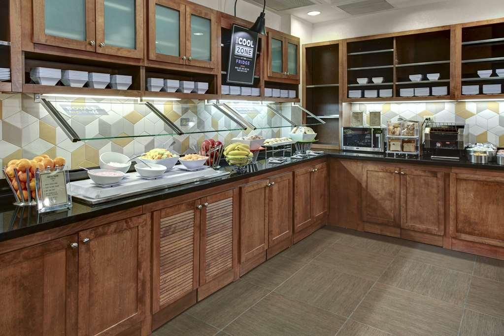 Hyatt Place Detroit/Livonia Restoran fotoğraf
